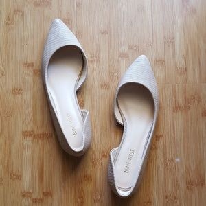 Nine West nude flats